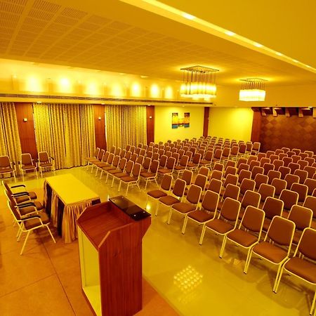 Hotel Hillway Park Kollam Kültér fotó